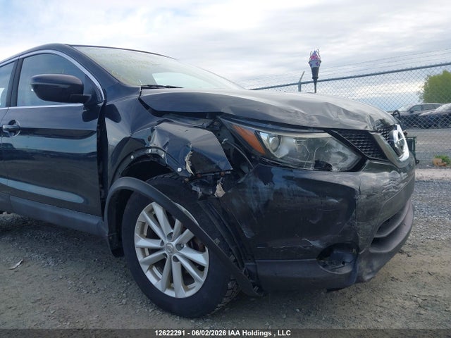 Продажа на аукционе авто 2017 Nissan Rogue Sport S/sv/sl, vin: JN1BJ1CP7HW004076, номер лота: 12622291