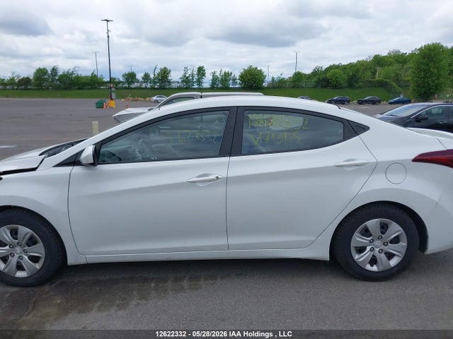 Продаж на аукціоні авто 2016 Hyundai Elantra L+, vin: 5NPDH4AE7GH713115, номер лоту: 12622332