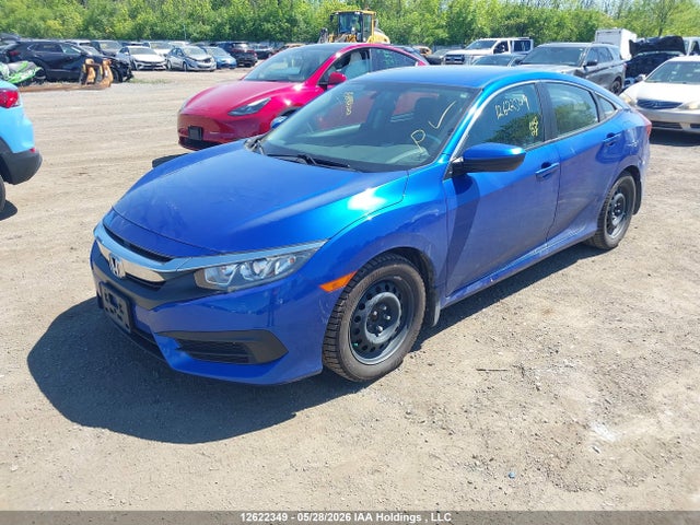 Продаж на аукціоні авто 2018 Honda Civic Lx, vin: 2HGFC2F5XJH035532, номер лоту: 12622349
