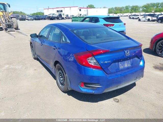 Продаж на аукціоні авто 2018 Honda Civic Lx, vin: 2HGFC2F5XJH035532, номер лоту: 12622349