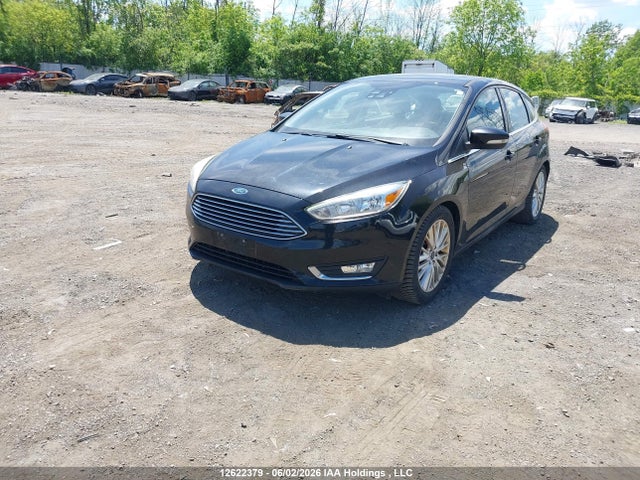 Ford Focus Titanium 2017 1FADP3N28HL334754 Image 2