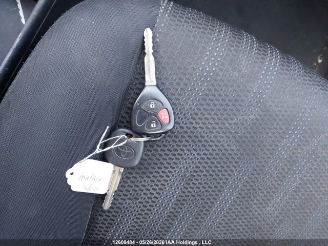 12608484 :رقم المزاد ، 2T1KU4EE0DC057612 vin ، 2013 Toyota Matrix Wagon مزاد بيع