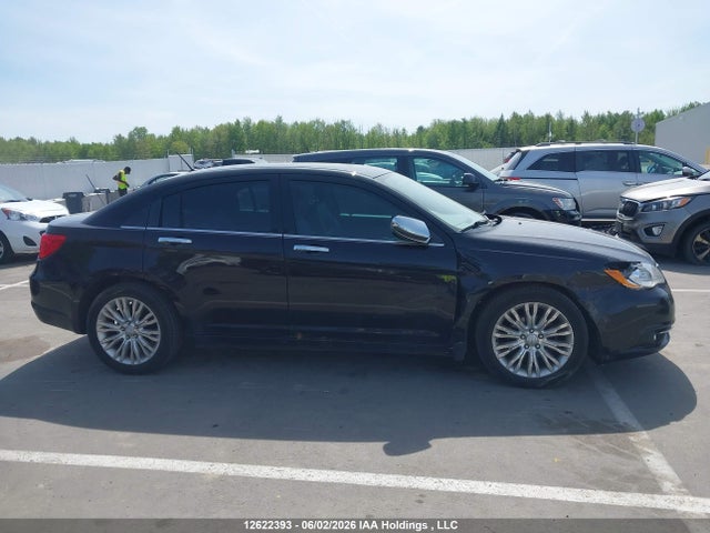 2013 Chrysler 200 მანქანა იყიდება აუქციონზე, vin: 1C3CCBCG2DN673524, აუქციონის ნომერი: 12622393
