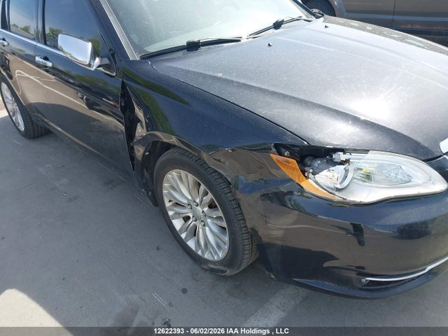 2013 Chrysler 200 მანქანა იყიდება აუქციონზე, vin: 1C3CCBCG2DN673524, აუქციონის ნომერი: 12622393