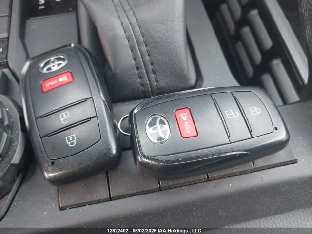 2025 Toyota Tacoma Double Cab/sr5/trd Sport/trd Off Road/ltd მანქანა იყიდება აუქციონზე, vin: 3TYLB5JN6ST063641, აუქციონის ნომერი: 12622402