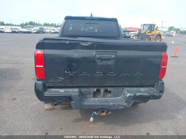 2025 Toyota Tacoma Double Cab/sr5/trd Sport/trd Off Road/ltd მანქანა იყიდება აუქციონზე, vin: 3TYLB5JN6ST063641, აუქციონის ნომერი: 12622402