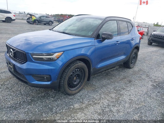 12622405 :رقم المزاد ، YV4162UM6L2255804 vin ، 2020 Volvo Xc40 T5 R-design مزاد بيع