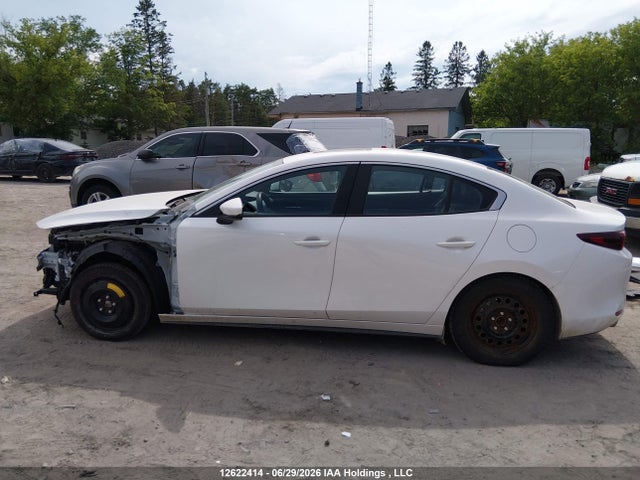 Mazda MAZDA3 2025 JM1BPACM9S1795488 Image 15