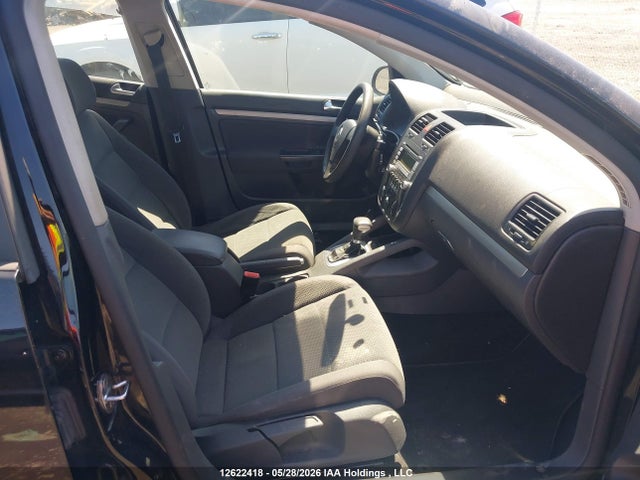 12622418 :رقم المزاد ، WVWDA71K98W333975 vin ، 2008 Volkswagen Rabbit مزاد بيع