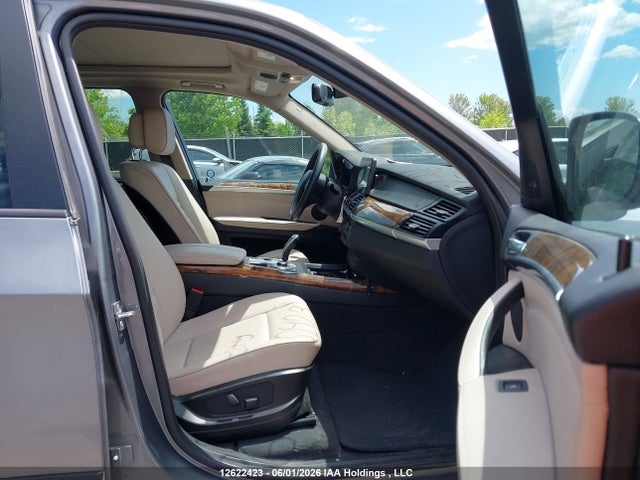Продажа на аукционе авто 2012 Bmw X5 Xdrive35d, vin: 5UXZW0C52CL670759, номер лота: 12622423
