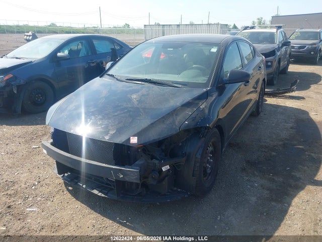 Продажа на аукционе авто 2017 Hyundai Elantra Le, vin: 5NPD74LF7HH160024, номер лота: 12622424