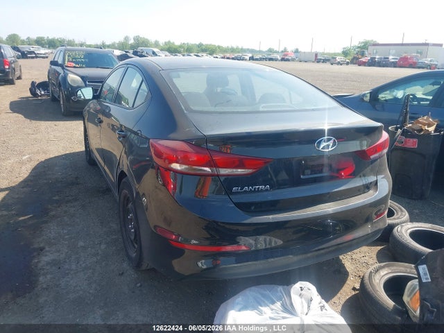 Продажа на аукционе авто 2017 Hyundai Elantra Le, vin: 5NPD74LF7HH160024, номер лота: 12622424