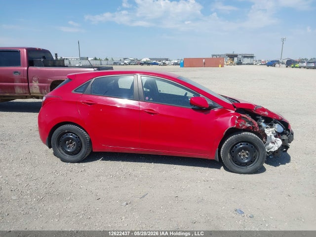 Продаж на аукціоні авто 2013 Hyundai Elantra Gt, vin: KMHD25LE0DU114381, номер лоту: 12622437