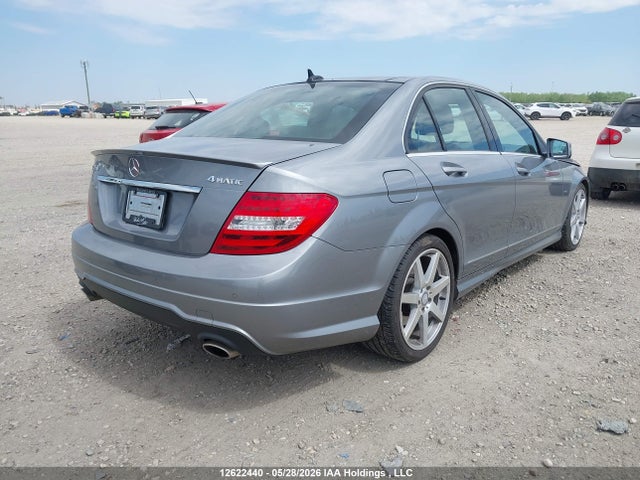 Продажа на аукционе авто 2012 Mercedes-benz C 350 4matic, vin: WDDGF8JB8CA623608, номер лота: 12622440