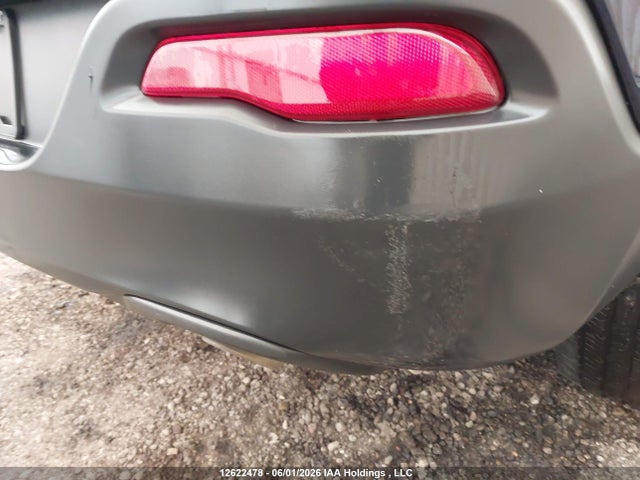 2014 Jeep Cherokee North მანქანა იყიდება აუქციონზე, vin: 1C4PJMCS8EW253460, აუქციონის ნომერი: 12622478