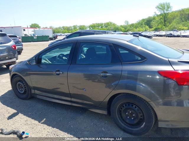 Ford FOCUS SE 2015 1FADP3FE4FL362024 Image 14