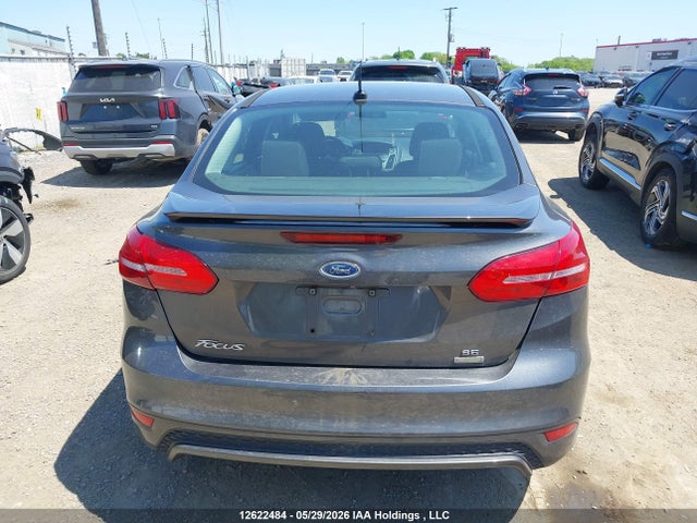 Ford FOCUS SE 2015 1FADP3FE4FL362024 Image 16