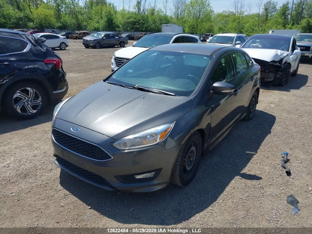 Ford FOCUS SE 2015 1FADP3FE4FL362024 Image 2