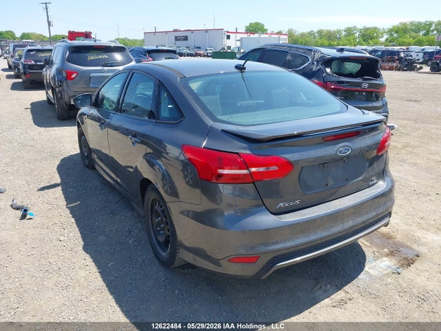 Ford FOCUS SE 2015 1FADP3FE4FL362024 Image 3