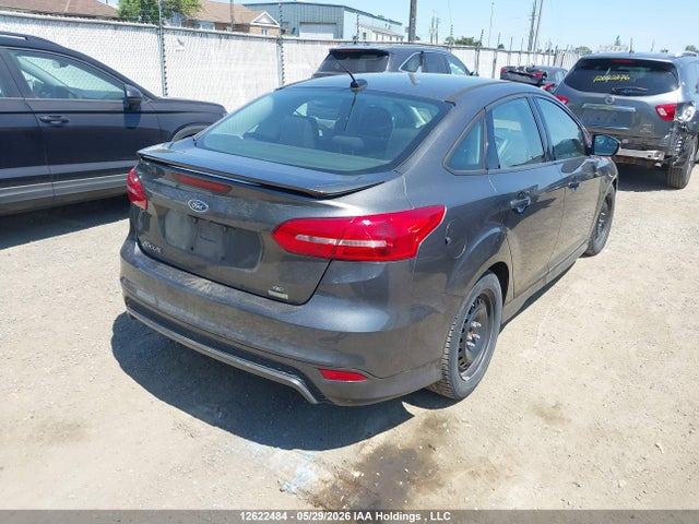 Ford FOCUS SE 2015 1FADP3FE4FL362024 Image 4