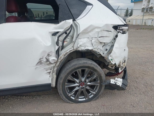 2021 Mazda Cx-5 Grand Touring Reserve მანქანა იყიდება აუქციონზე, vin: JM3KFBAY6M0100527, აუქციონის ნომერი: 12622485
