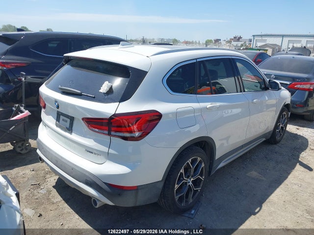 12622497 :رقم المزاد ، WBXJG9C04M3M37958 vin ، 2021 Bmw X1 Xdrive28i/xdrive28i Essential مزاد بيع