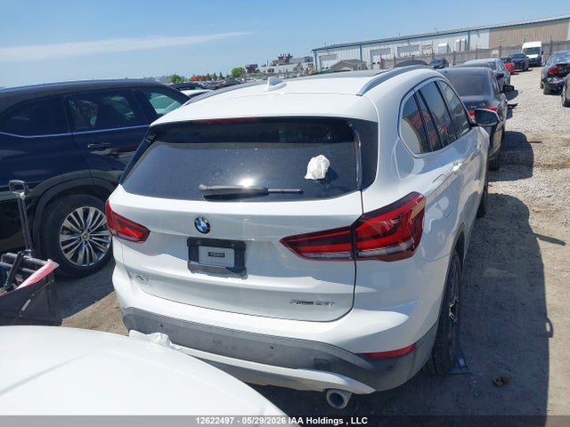 12622497 :رقم المزاد ، WBXJG9C04M3M37958 vin ، 2021 Bmw X1 Xdrive28i/xdrive28i Essential مزاد بيع
