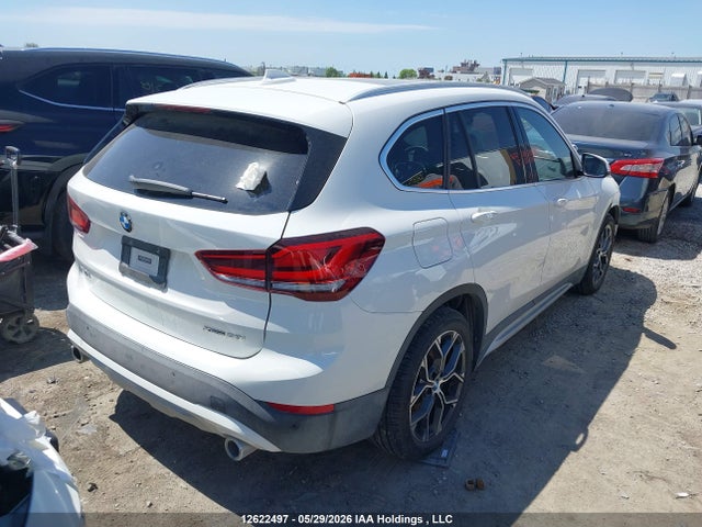 12622497 :رقم المزاد ، WBXJG9C04M3M37958 vin ، 2021 Bmw X1 Xdrive28i/xdrive28i Essential مزاد بيع