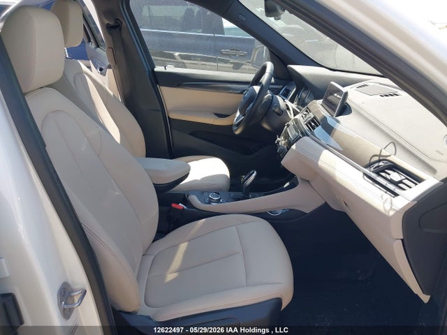 12622497 :رقم المزاد ، WBXJG9C04M3M37958 vin ، 2021 Bmw X1 Xdrive28i/xdrive28i Essential مزاد بيع