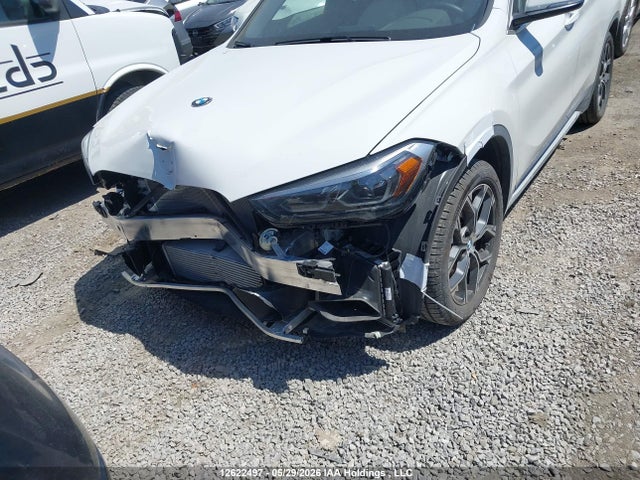 12622497 :رقم المزاد ، WBXJG9C04M3M37958 vin ، 2021 Bmw X1 Xdrive28i/xdrive28i Essential مزاد بيع