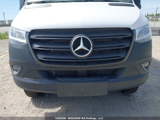 Продажа на аукционе авто 2024 Mercedes-benz Sprinter 2500 High Roof 4-cyl Diesel Ho/standard Roof 4-cyl Diesel Ho, vin: W1Y4NCVY9RP738995, номер лота: 12622526