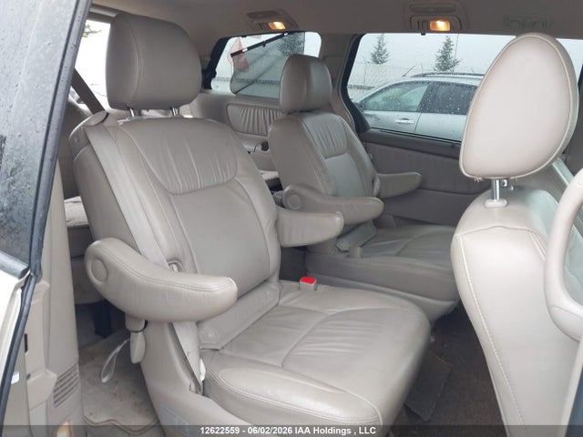 12622559 :رقم المزاد ، 5TDKK4CCXAS294103 vin ، 2010 Toyota Sienna Le 7 Passenger مزاد بيع