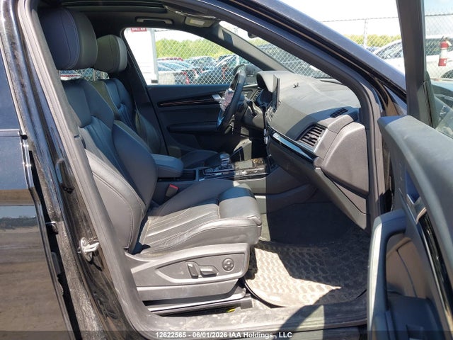 WA1EAAFY5N2107427 Audi Q5 Premium Plus 45