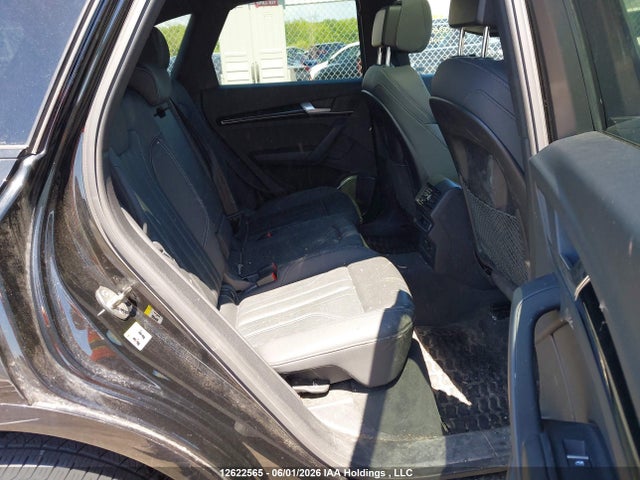 WA1EAAFY5N2107427 Audi Q5 Premium Plus 45