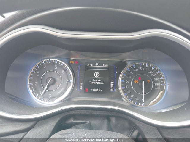 Chrysler 200 2015 1C3CCCFB6FN530942 Image 7