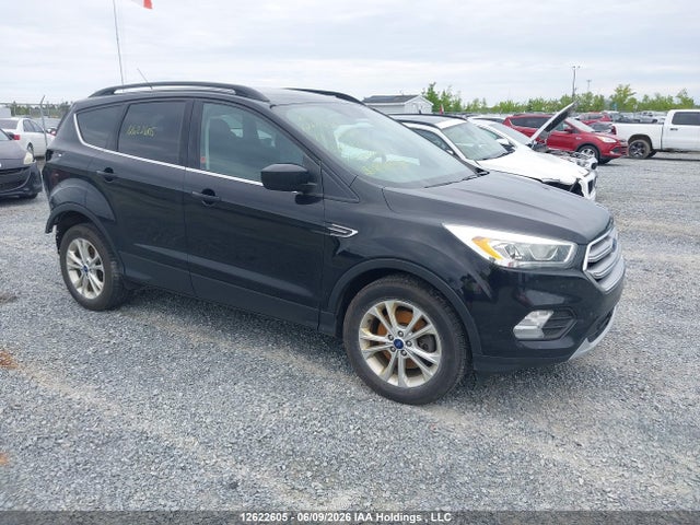 12622605 :رقم المزاد ، 1FMCU9GD6HUE59869 vin ، 2017 Ford Escape Se مزاد بيع