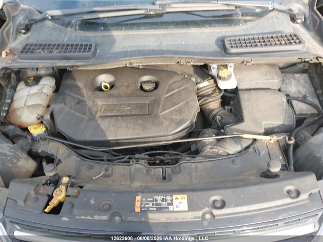 1FMCU9J92GUC14781 Ford Escape Titanium