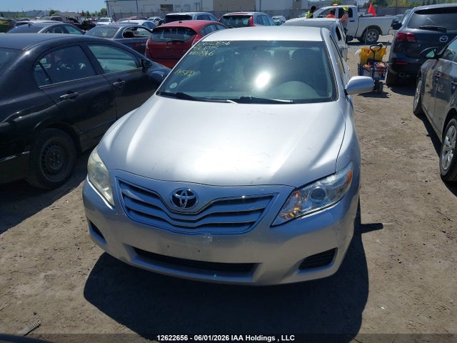 2010 Toyota Camry მანქანა იყიდება აუქციონზე, vin: 4T1BF3EK7AU107846, აუქციონის ნომერი: 12622656