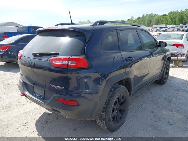 2016 Jeep Cherokee Trailhawk მანქანა იყიდება აუქციონზე, vin: 1C4PJMBS6GW356932, აუქციონის ნომერი: 12622657