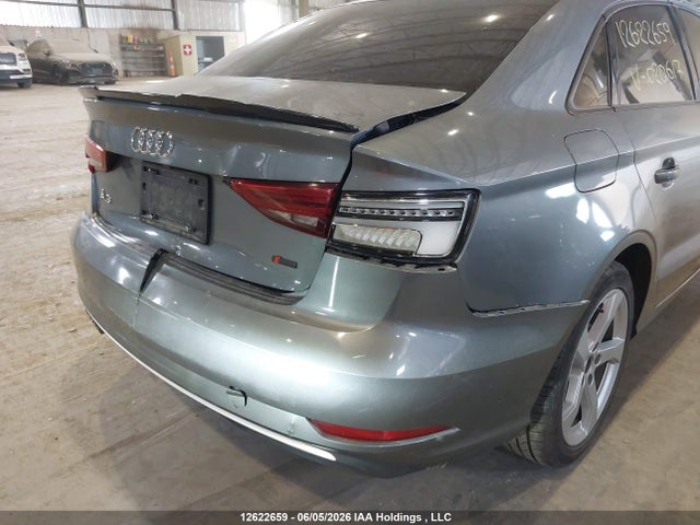 Audi A3 40 Komfort 2019 WAUAUGFF8K1020617 Image 12
