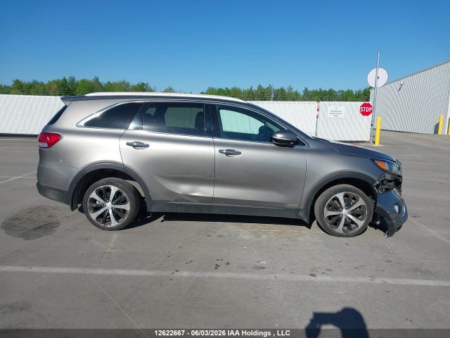 KIA SORENTO EX 2016 5XYPHDA56GG150823 Image 13