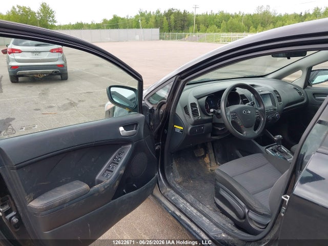 Продажа на аукционе авто 2017 Kia Forte Lx/s, vin: 3KPFL4A74HE055607, номер лота: 12622671