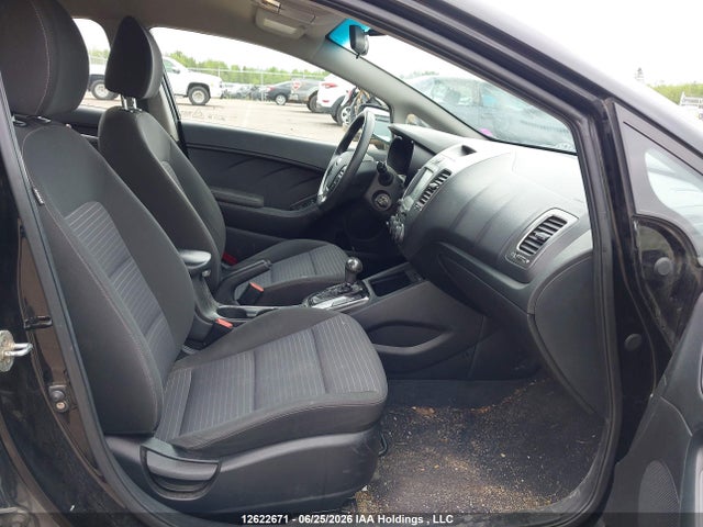 Продажа на аукционе авто 2017 Kia Forte Lx/s, vin: 3KPFL4A74HE055607, номер лота: 12622671