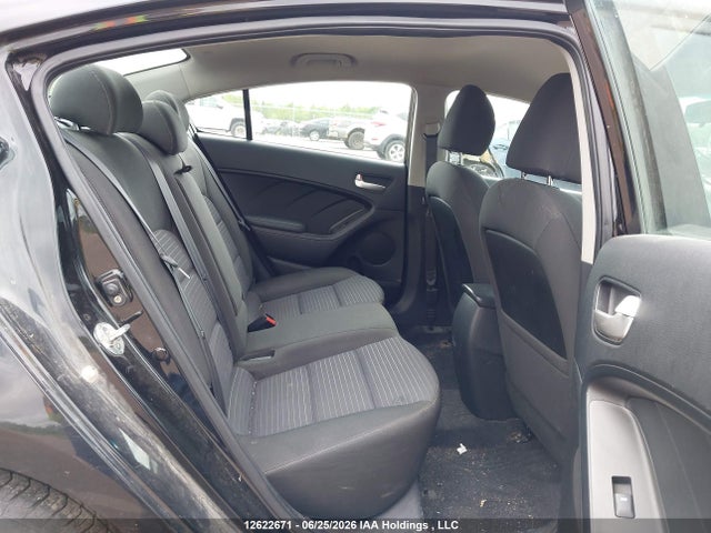 Продажа на аукционе авто 2017 Kia Forte Lx/s, vin: 3KPFL4A74HE055607, номер лота: 12622671