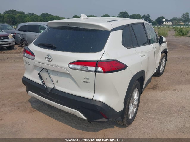 Toyota Corolla Cross Le 2024 7MUCAABG3RV091565 Image 4