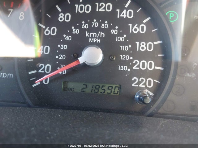 12622706 :رقم المزاد ، KNDJC733355389012 vin ، 2005 Kia Sorento Ex/lx مزاد بيع