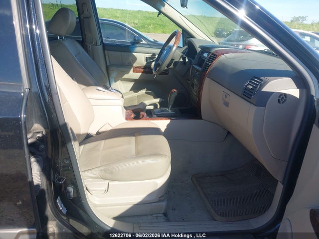 12622706 :رقم المزاد ، KNDJC733355389012 vin ، 2005 Kia Sorento Ex/lx مزاد بيع