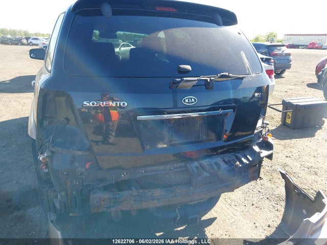 12622706 :رقم المزاد ، KNDJC733355389012 vin ، 2005 Kia Sorento Ex/lx مزاد بيع