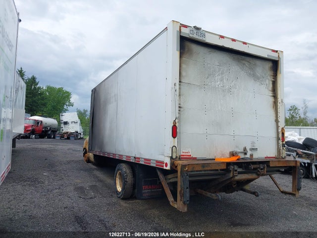 12622713 :رقم المزاد ، 1FDWE4FL9EDA73500 vin ، 2014 Ford Econoline E450 Super Duty Cutwy Van مزاد بيع