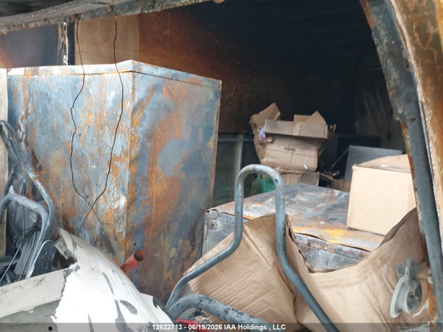 12622713 :رقم المزاد ، 1FDWE4FL9EDA73500 vin ، 2014 Ford Econoline E450 Super Duty Cutwy Van مزاد بيع